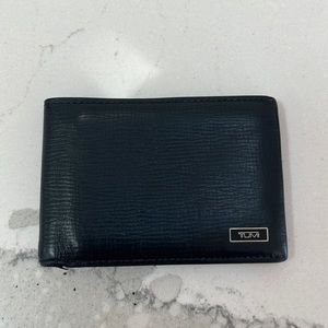 Tumi wallet